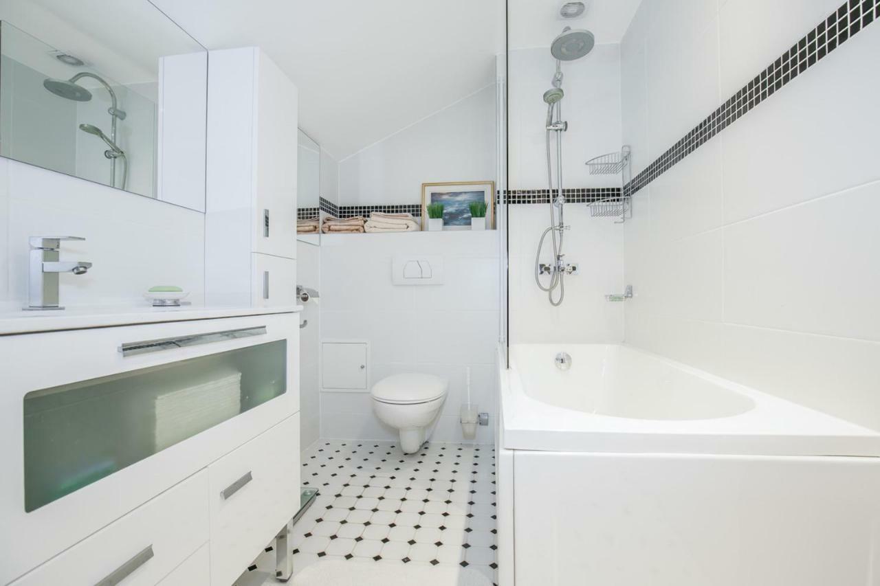 Rooftop Apartments Талин Екстериор снимка