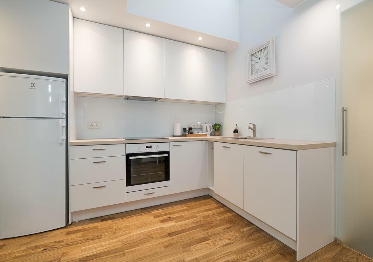 Rooftop Apartments Талин Екстериор снимка