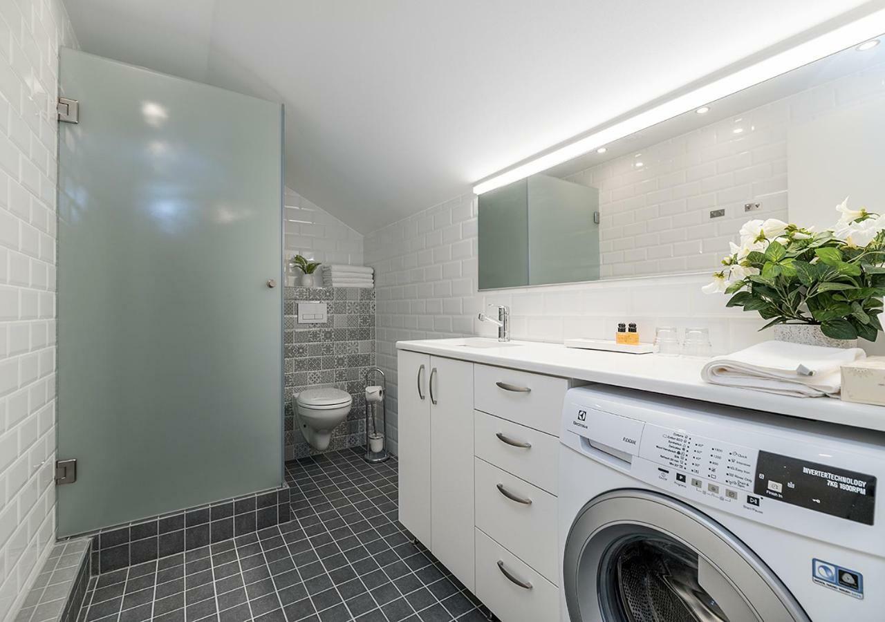 Rooftop Apartments Талин Екстериор снимка