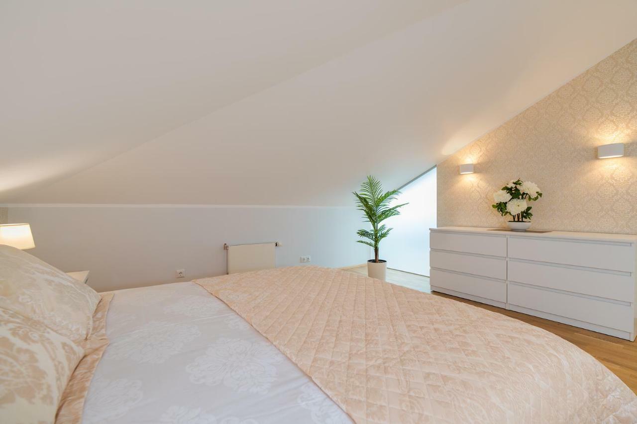 Rooftop Apartments Талин Екстериор снимка