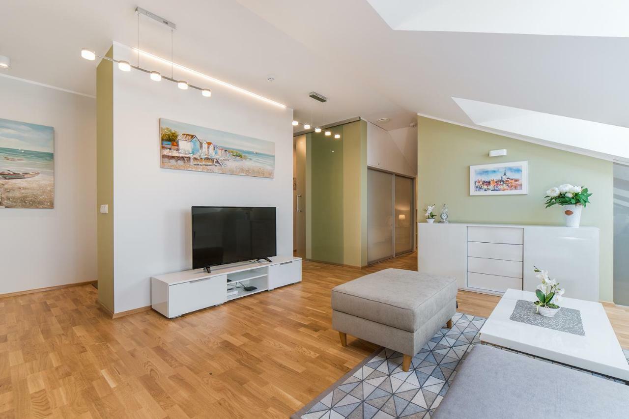 Rooftop Apartments Талин Екстериор снимка