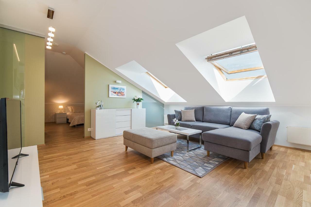 Rooftop Apartments Талин Екстериор снимка