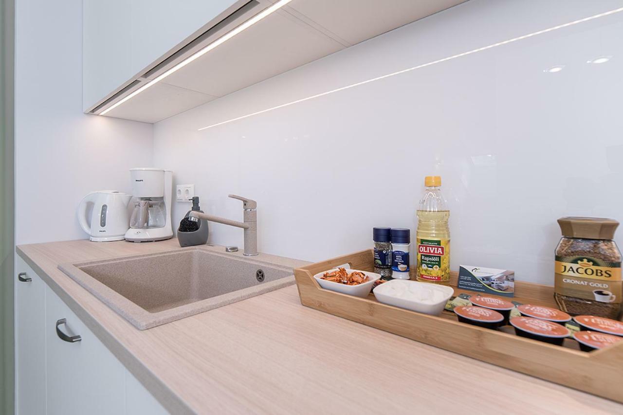 Rooftop Apartments Талин Екстериор снимка